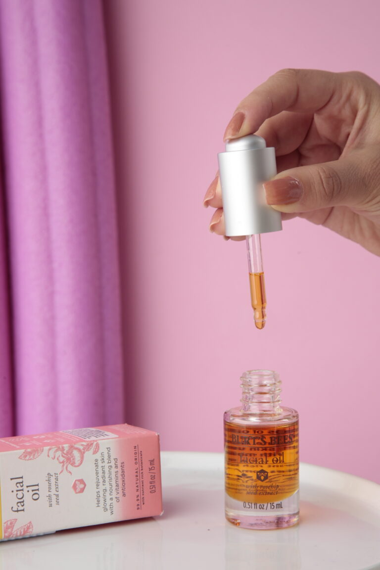 Burt`s Bees Aceite para el acné